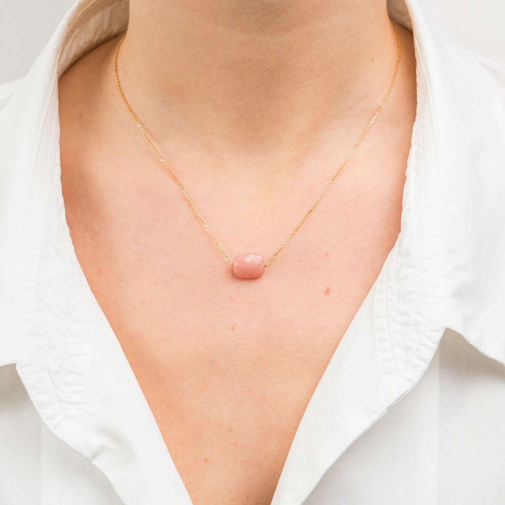 Morgane Bello - GUAVA QUARTZ CUSHION YELLOW GOLD NECKLACE